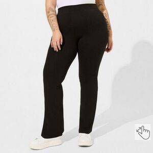 Torrid Black Full Length Signature Waist Slim Boot Pocket Leggings 1X Nwt